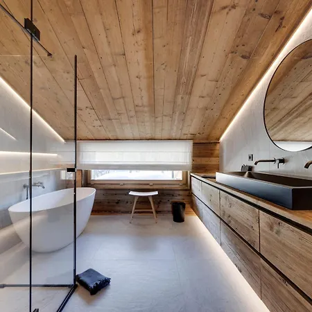 De Luxe Avec Espace Bien-etre - 14 Pers, Sauna, Cheminee - Fr-1-690-38 木屋 蒙特瓦勒赞