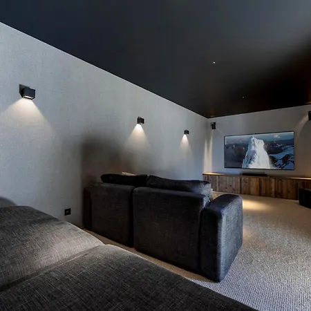 De Luxe Avec Espace Bien-etre - 14 Pers, Sauna, Cheminee - Fr-1-690-38 木屋